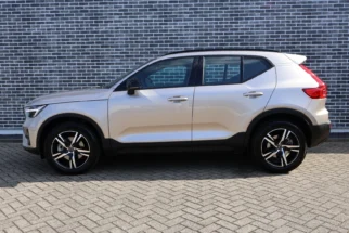 Volvo-XC40