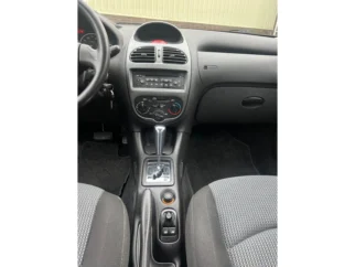 Peugeot-206