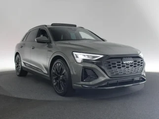 Audi-Q8 e-tron