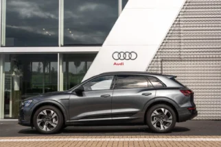 Audi-Q8 e-tron