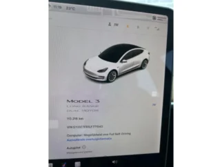 Tesla-Model 3