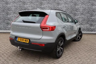 Volvo-XC40