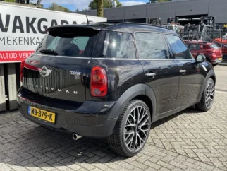 MINI-Countryman