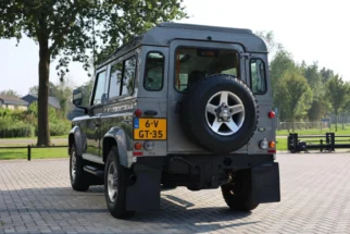 Land Rover-Defender