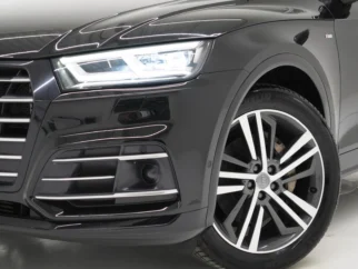 Audi-Q5