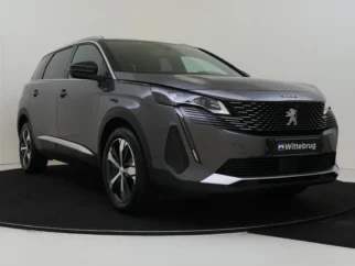 Peugeot-5008