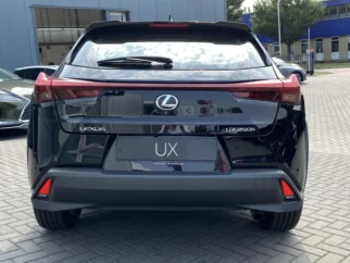 Lexus-UX