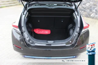 Nissan-Leaf