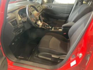 Nissan-Leaf