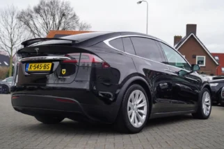 Tesla-Model X