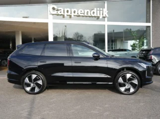 Volvo-EX90
