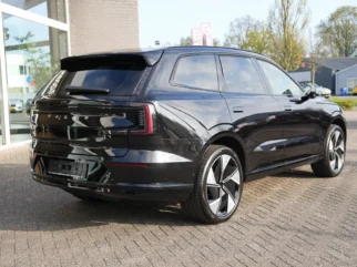 Volvo-EX90