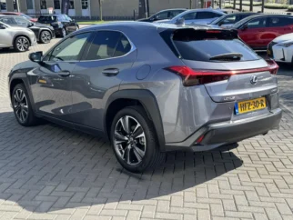 Lexus-UX