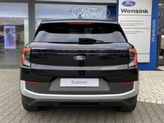 Ford-Explorer