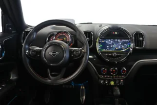 MINI-Countryman
