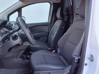 Renault-Kangoo E-Tech