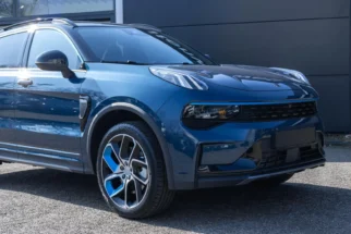 Lynk & Co-01