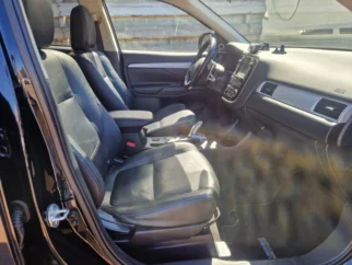 Mitsubishi-Outlander