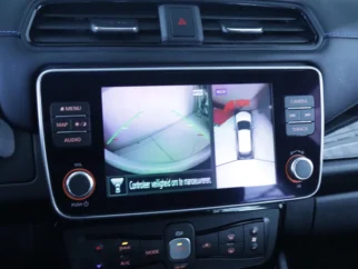 Nissan-Leaf