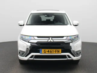 Mitsubishi-Outlander