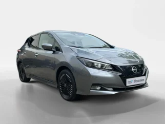 Nissan-Leaf