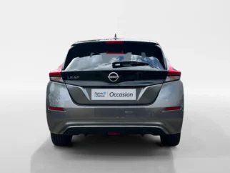 Nissan-Leaf
