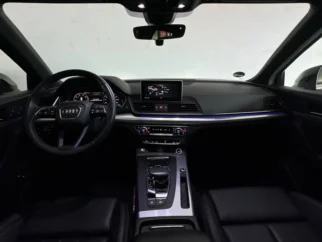 Audi-Q5