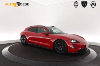Porsche-Taycan Sport Turismo