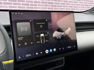 Lynk & Co-02