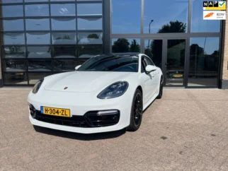Porsche-Panamera
