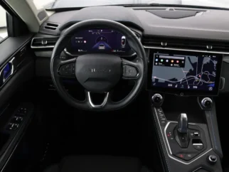 Lynk & Co-01