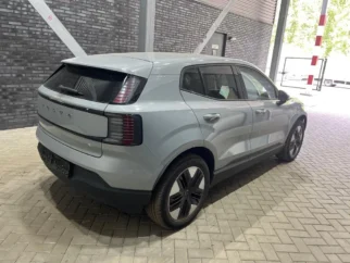 Volvo-EX30