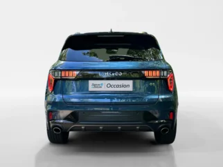 Lynk & Co-01