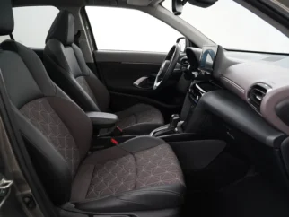 Toyota-Yaris Cross