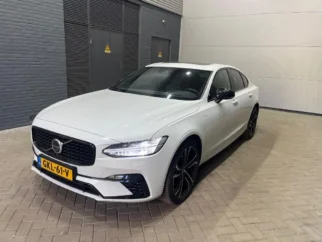 Volvo-S90