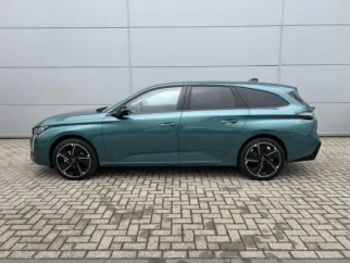 Peugeot-e-308