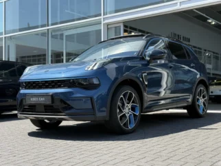 Lynk & Co-01