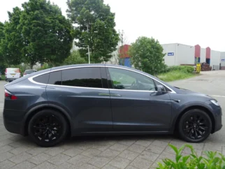 Tesla-Model X