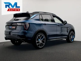 Lynk & Co-01