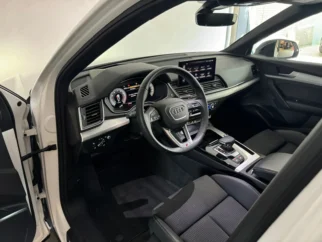 Audi-Q5