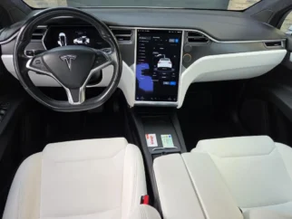 Tesla-Model X