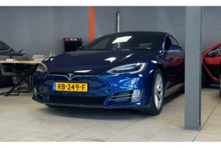 Tesla-Model S