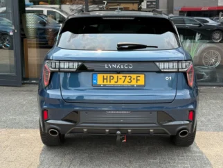 Lynk & Co-01