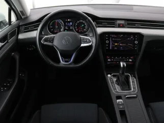 Volkswagen-Passat