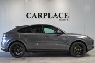 Porsche-Cayenne Coupé