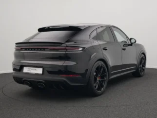 Porsche-Cayenne Coupé