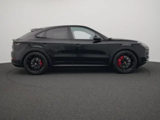 Porsche-Cayenne Coupé