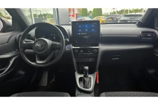 Toyota-Yaris Cross