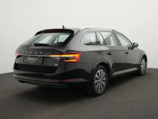 Skoda-Superb