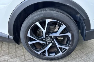 Toyota-C-HR